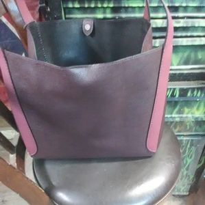 Authentic Hadley Hobo coach purse